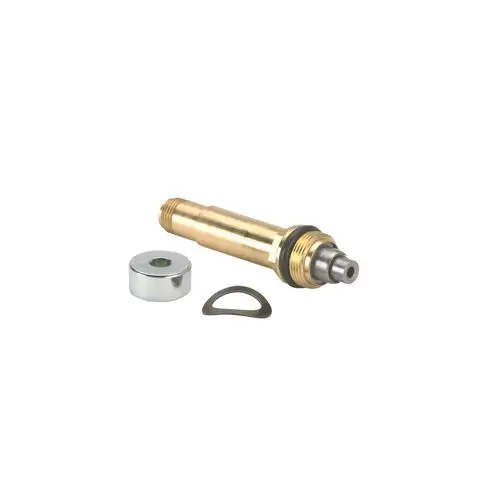Danfoss NO-Ventil mit metallischem Körper und Gummidichtung, neben einer runden Metallunterlegscheibe und einem Dichtungsring auf weißem Hintergrund.